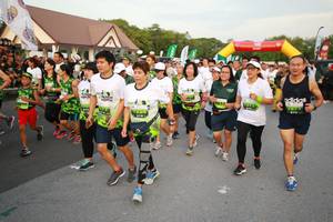 BIB: 
                            <button type="button" onclick="openModal(3530787)" class="btn btn-primary btn-sm float-right btn-popup" data-toggle="modal" data-target=".modal-high-quality">
                        <i class="fas fa-shopping-cart"></i> Add to Cart
                    </button>
                                            <button type="button" onclick="isThisMe(3530787, true)" class="btn btn-success btn-sm float-right btn-popup btn-isme hidden" data-toggle="tooltip" data-placement="bottom" title="นี่คือรูปของคุณใช่ไหม คลิกที่นี่เพื่อเอาเข้าอัลบั้ม">
                        <i class="fas fa-plus"></i> Add to album
                    </button>
                    <button type="button" onclick="isThisMe(3530787, false)" class="btn btn-warning btn-sm float-right btn-popup btn-isnotme hidden">
                        <i class="fas fa-ban"></i> Remove from album
                    </button>